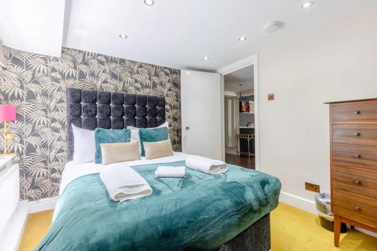 Apartment Swanky In Bethnal With Garden London
