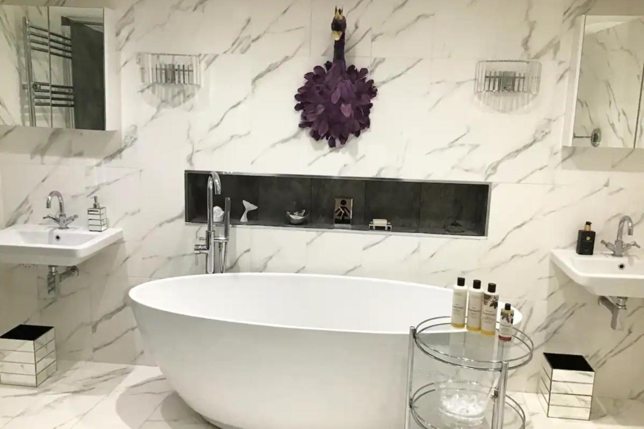 Swanky In Bethnal With Garden * London