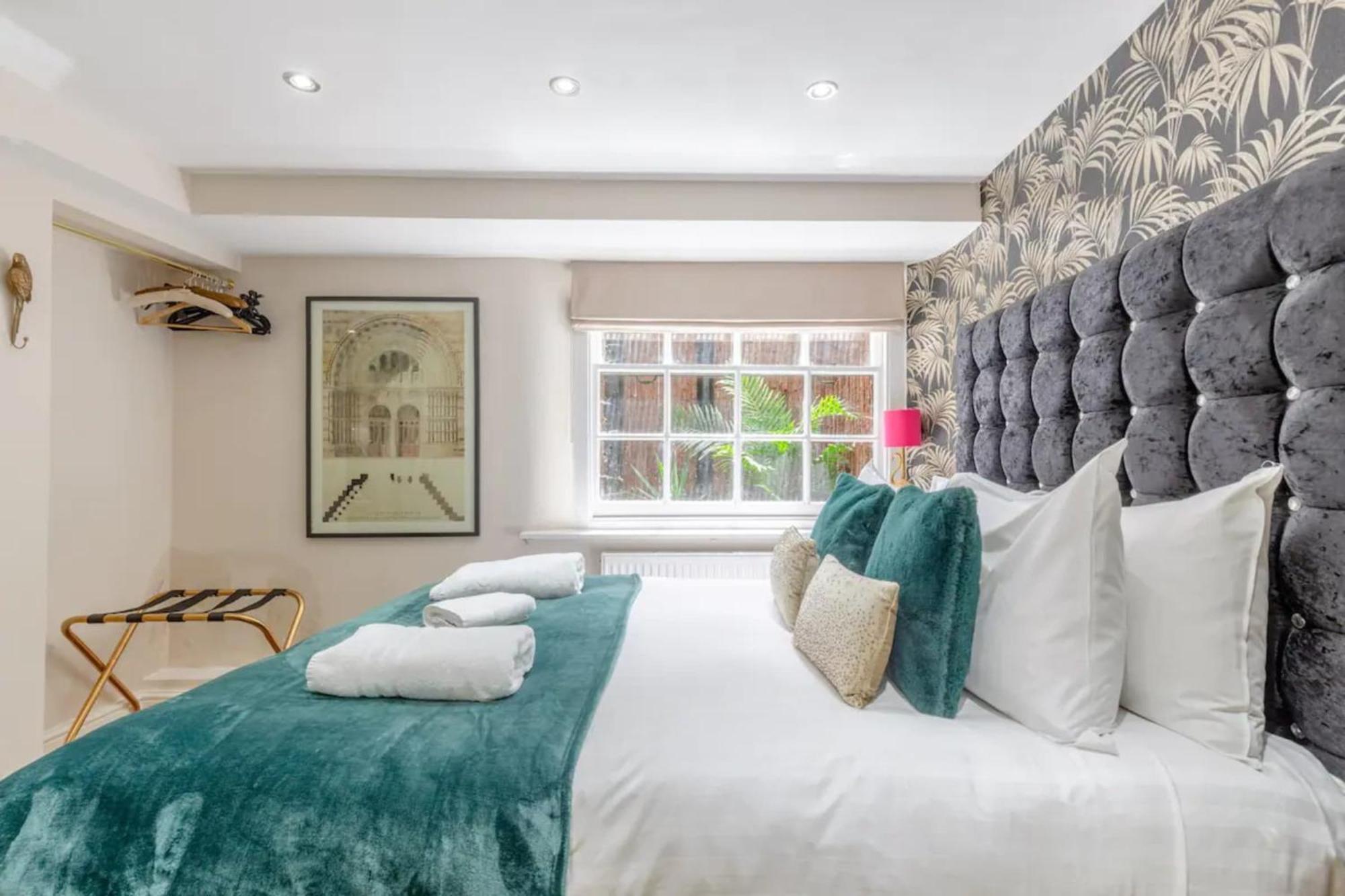 Swanky In Bethnal With Garden *