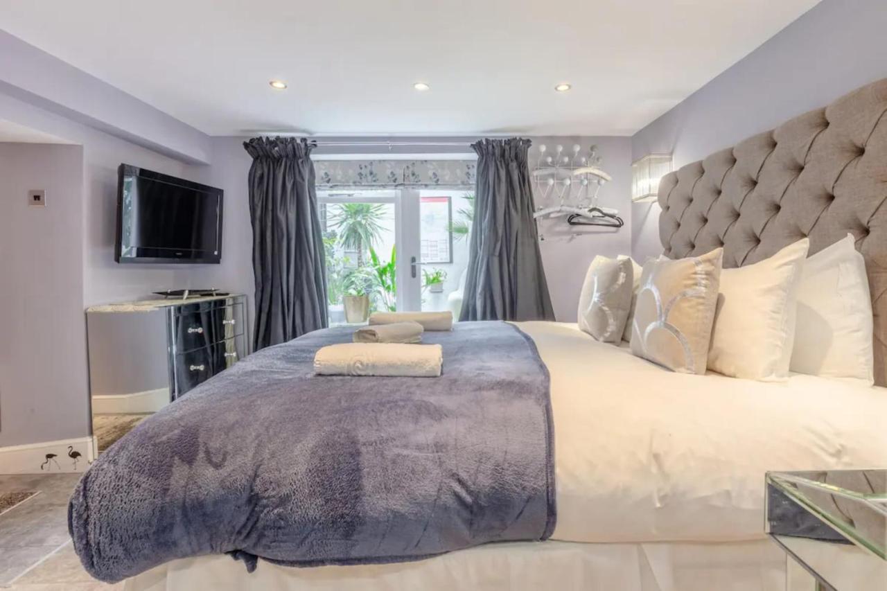 Swanky In Bethnal With Garden *