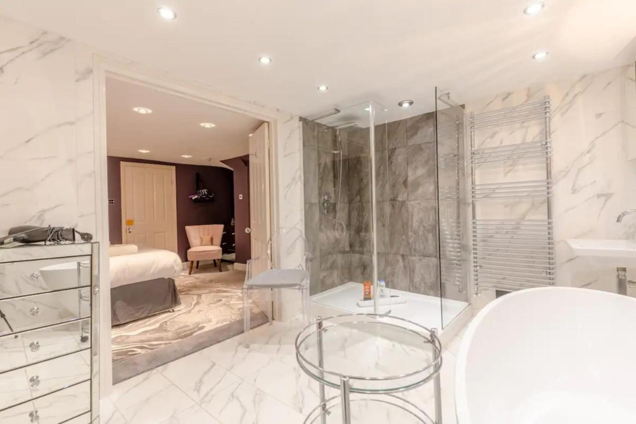 Apartment Swanky In Bethnal With Garden London